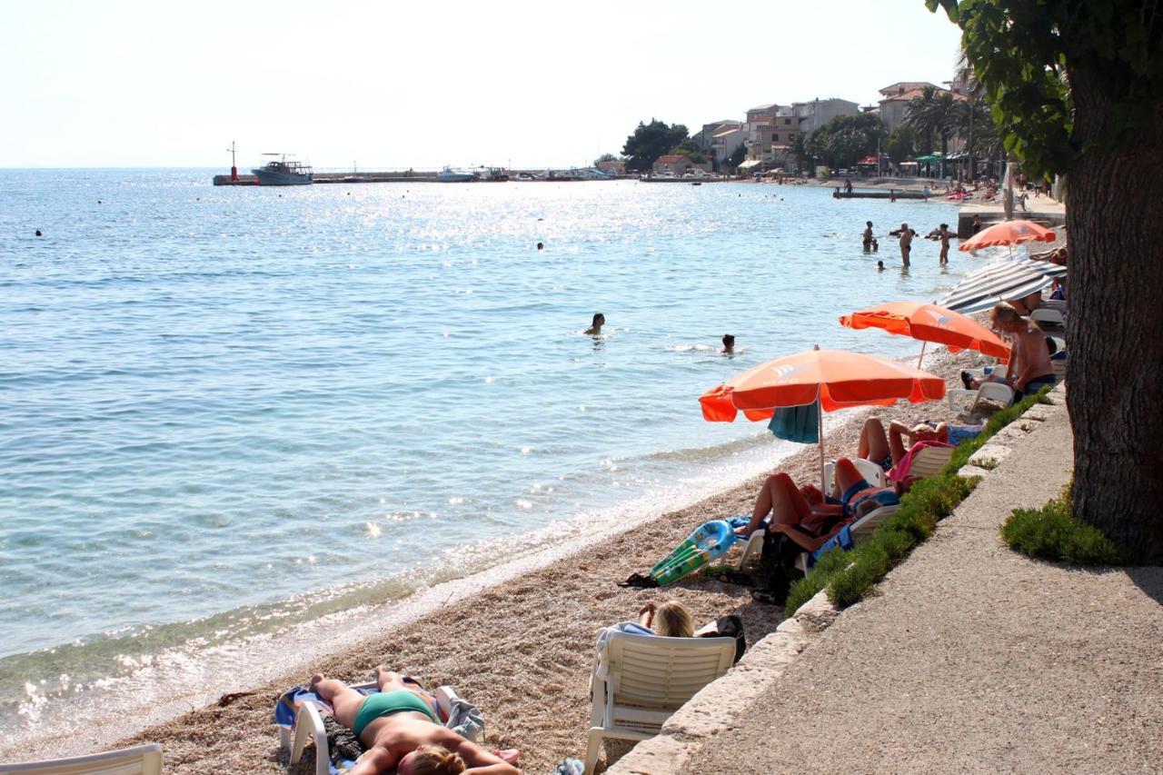 Apartments With A Parking Space Gradac, Makarska - 14708 المظهر الخارجي الصورة