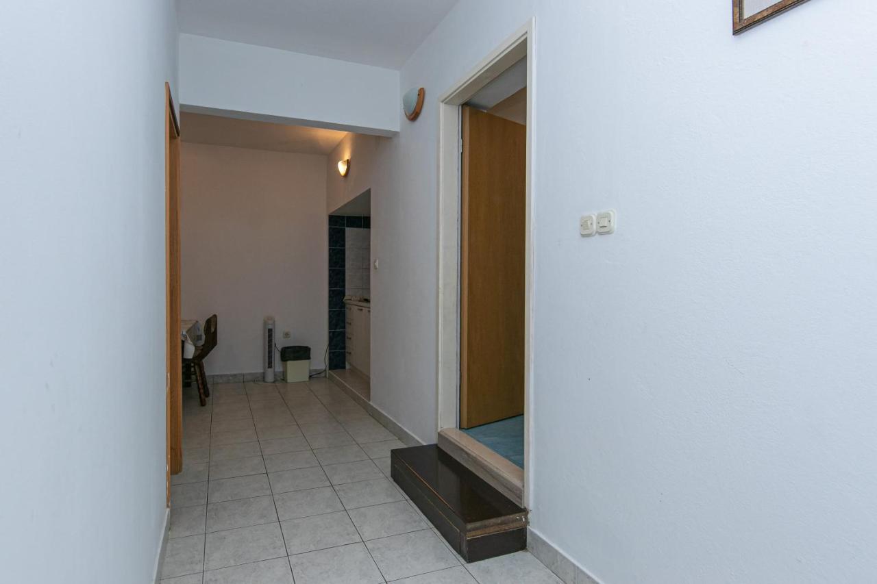 Apartments With A Parking Space Gradac, Makarska - 14708 المظهر الخارجي الصورة